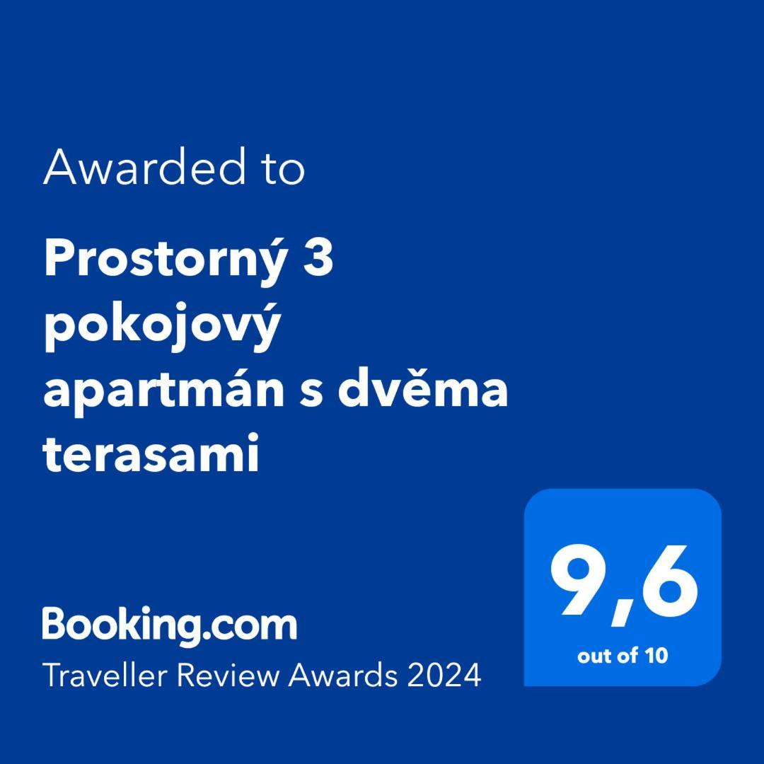 Prostorný 3 pokojový apartmán s dvěma terasami Praga Exterior foto