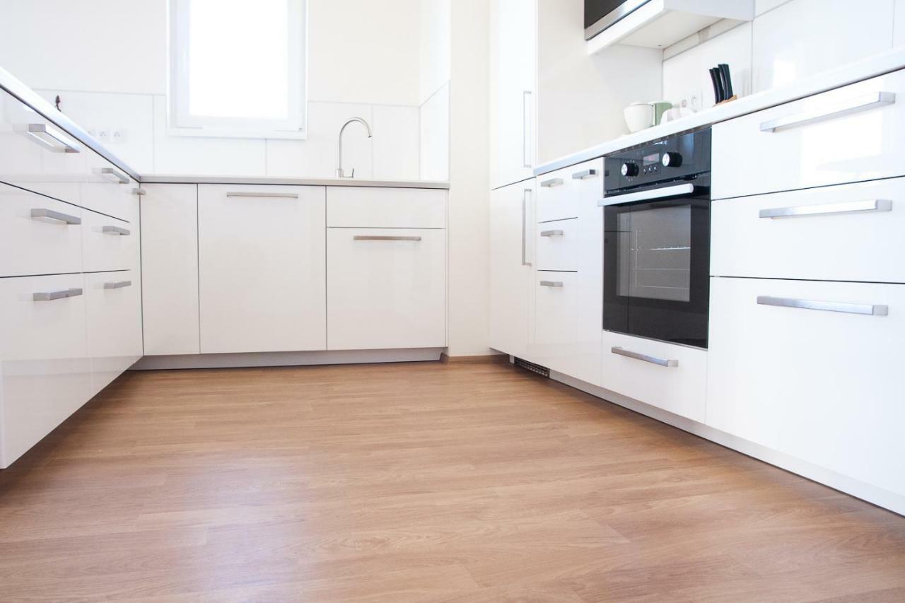Prostorný 3 pokojový apartmán s dvěma terasami Praga Exterior foto